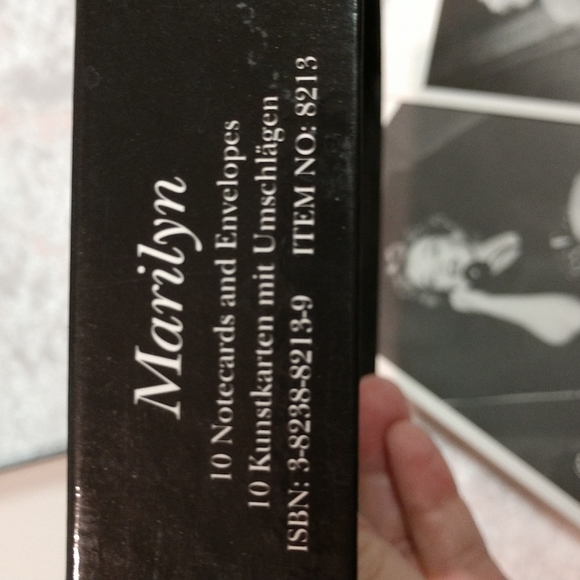 Vintage Marilyn Monroe Note Cards Set of 9  Envelopes Original Box 4 3/4 x 7 - Picture 10 of 12